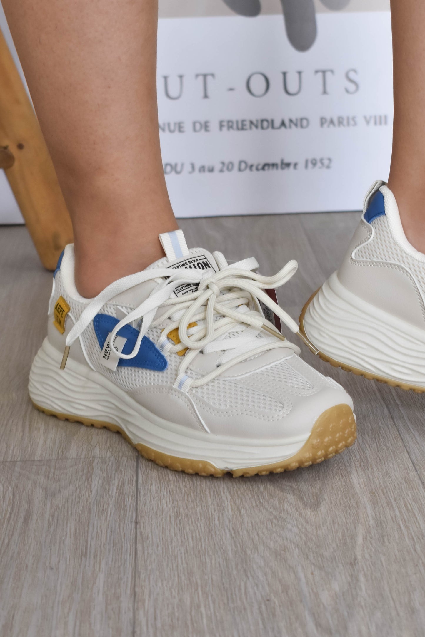 Tennis Shoes with Two Laces