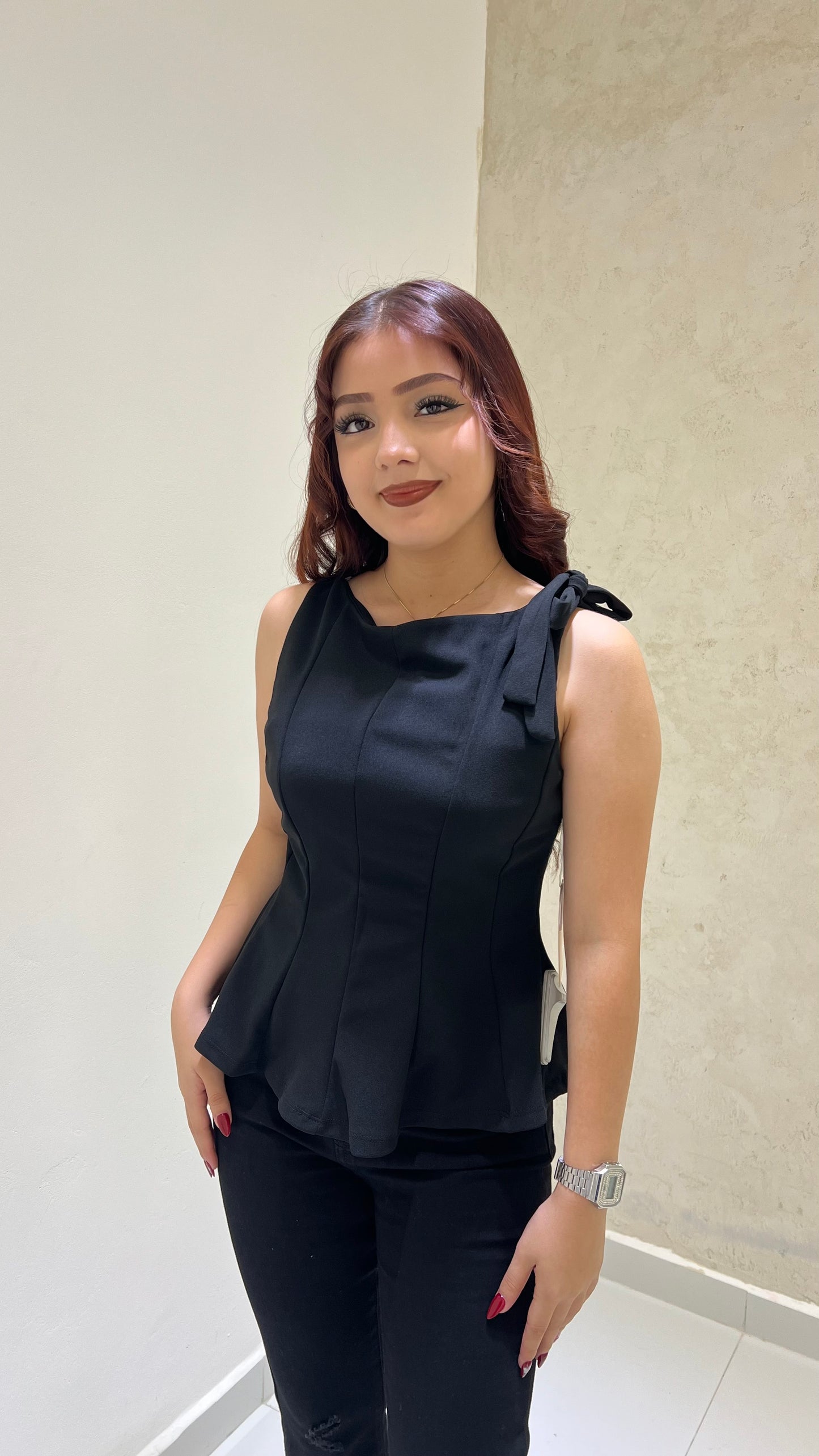 Blusa con cinta