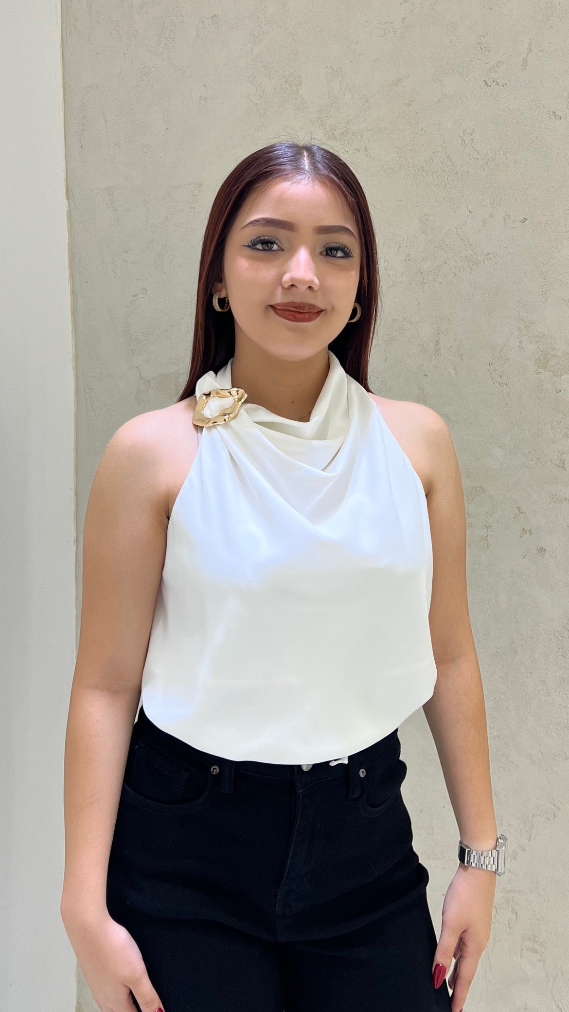 Blusa escotada